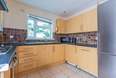 6 bed house, Rhymney Street, Plasnewydd, Cardiff, CF244DG - Image 3